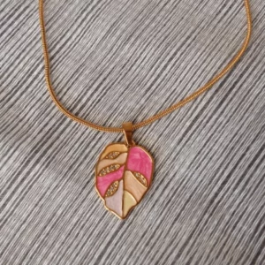 colar natureza – pendente em forma de folha