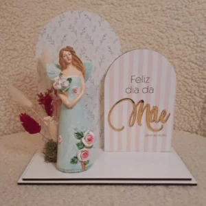 presente dia da mãe com fada decorativa – arranjo delicado e emocional